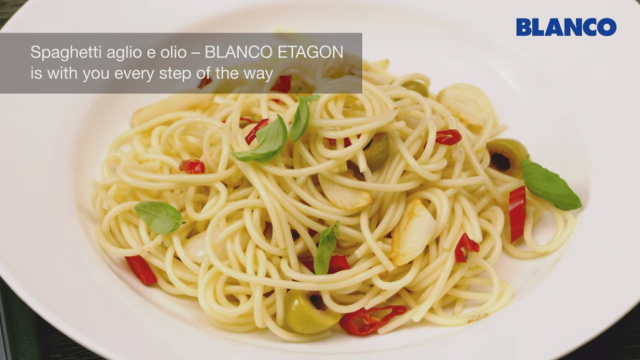 BLANCO ETAGON: cooking spaghetti