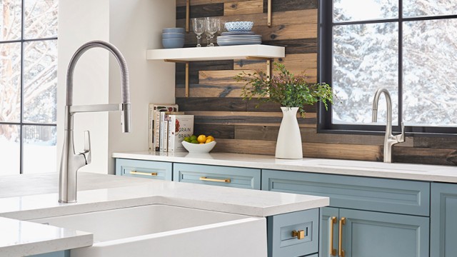 RIVANA SEMI PRO KITCHEN FAUCET
