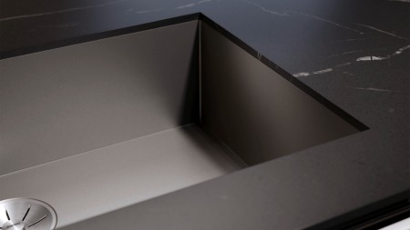ZEROX 700-U Dark Steel
